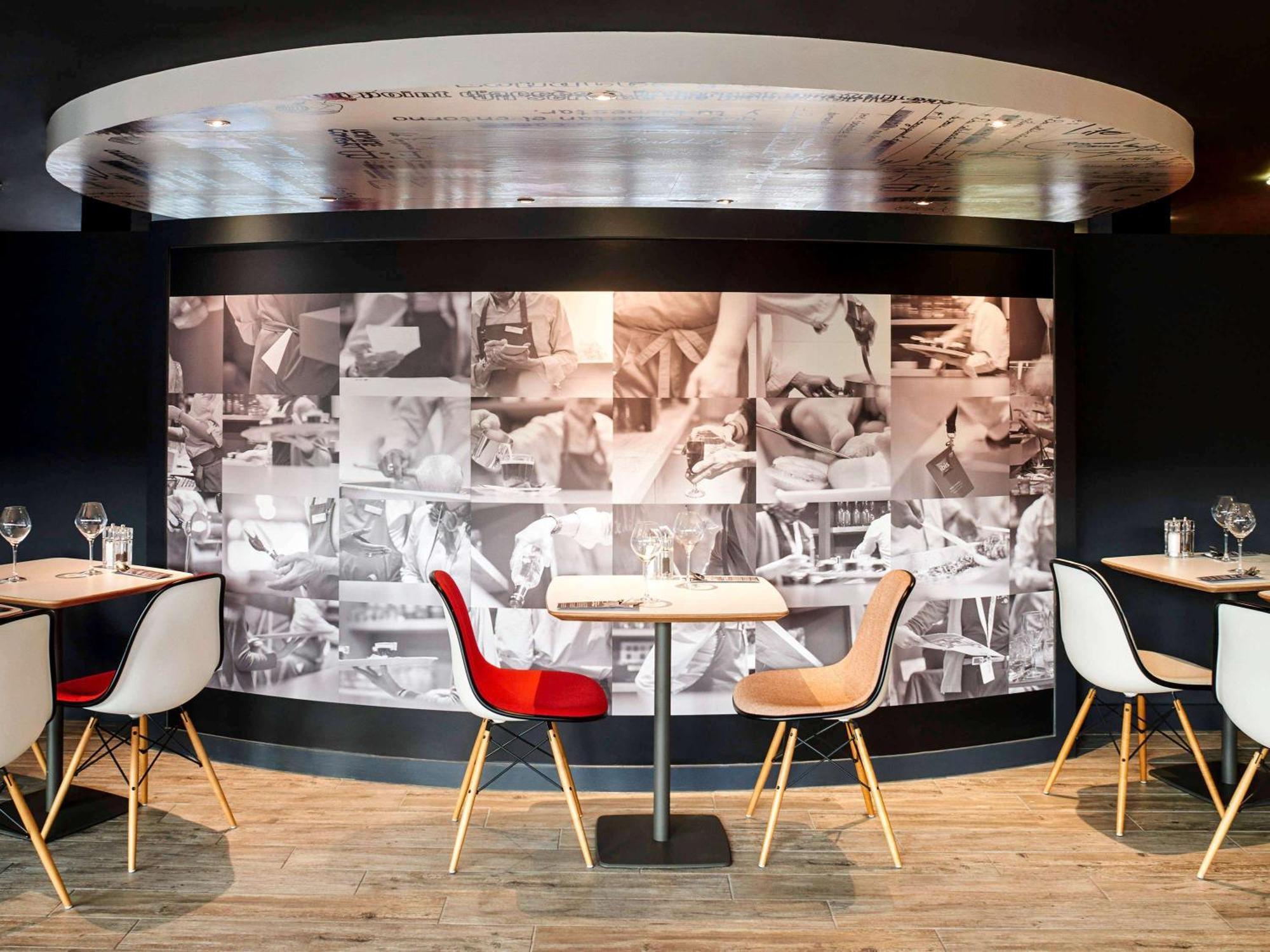 Hotel Ibis Swansea Esterno foto
