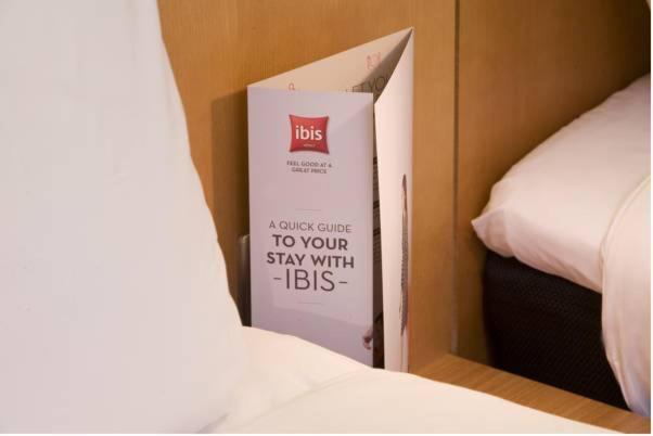 Hotel Ibis Swansea Esterno foto