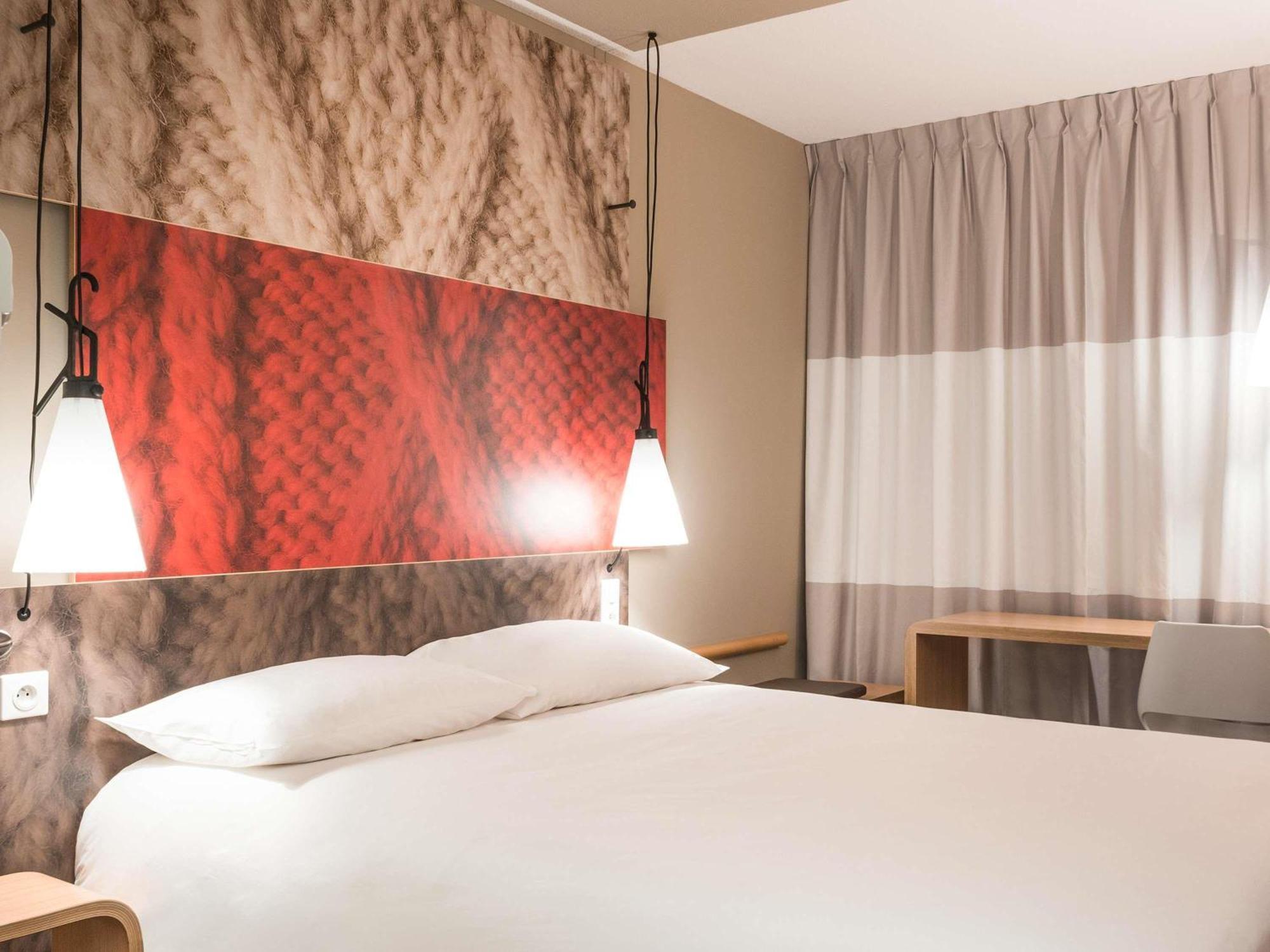 Hotel Ibis Swansea Esterno foto